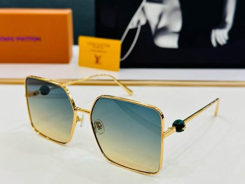 LV Sunglasses 713